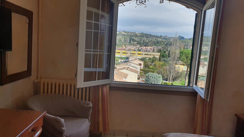 L'Imprevisto, Grasse, France