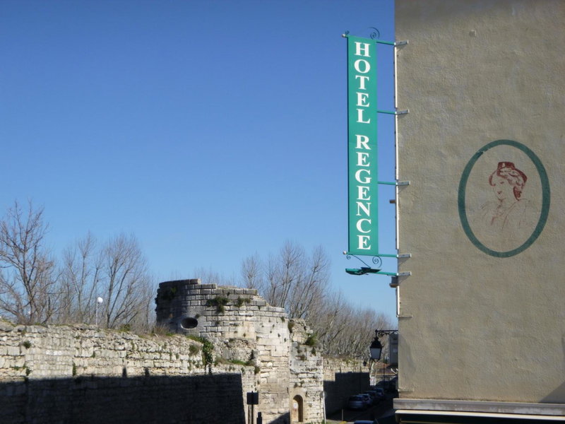 Le Régence, Arles, France