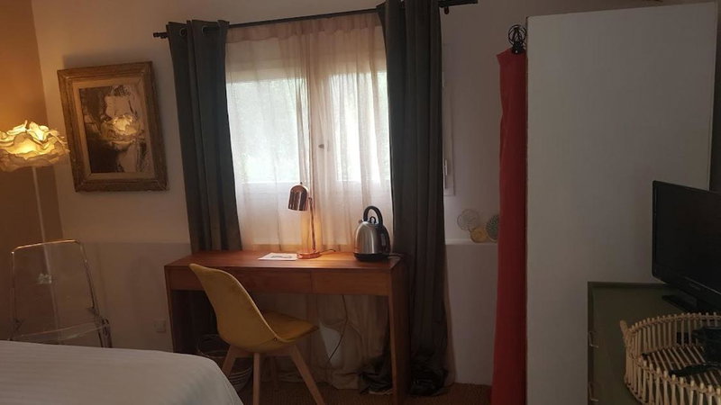 La Maison de Charlie, Vaugines, France