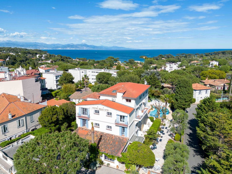 Hôtel Beau Site - Cap d'Antibes, Antibes, France