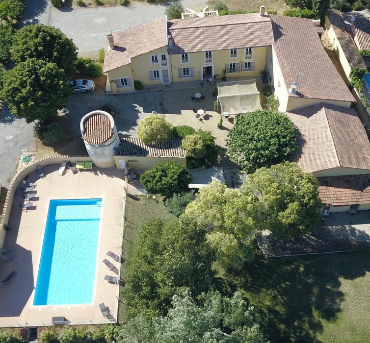Le Mas des Quintrands Manosque - Motel de charme, Manosque, France