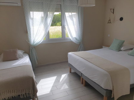 Le Mas des Quintrands Manosque - Motel de charme, Manosque, France