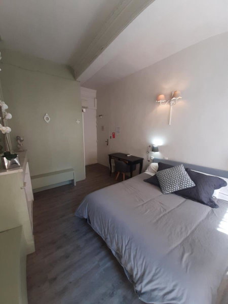 Hôtel Saint Florent, Orange, France