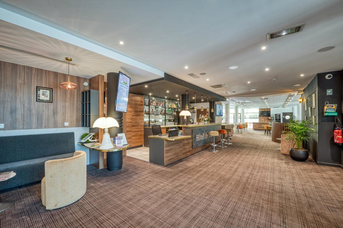 Mercure Aix-en-Provence La Duranne Gare TGV, France