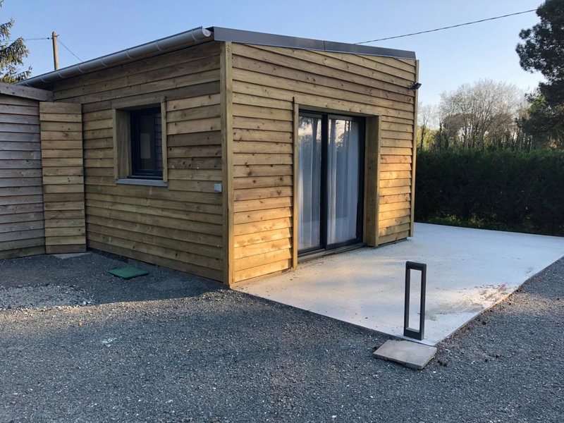 Cabane du Circuit, Le Mans, France