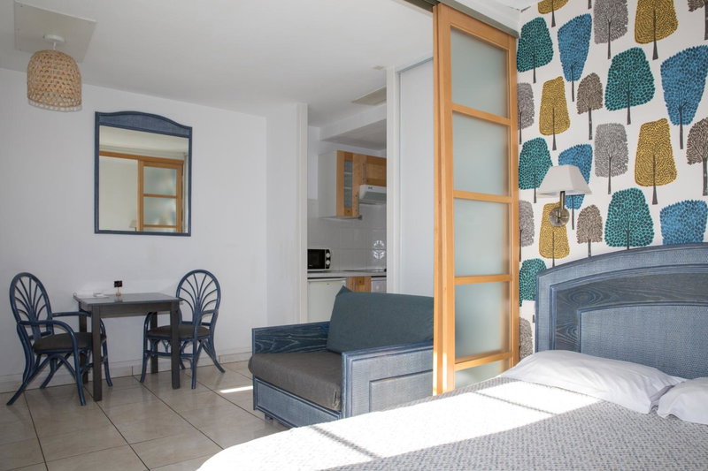 Hôtel & Appart-hôtel Olatua, Bidart, France