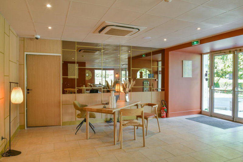BHOMA Bourges - Hôtel, Bourges, France