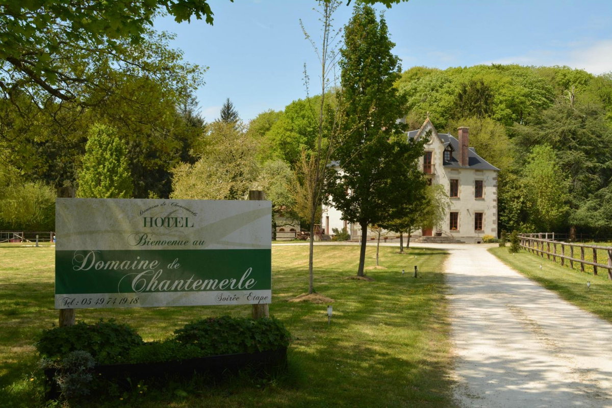 Hotel · Domaine de Chantemerle, Moncoutant