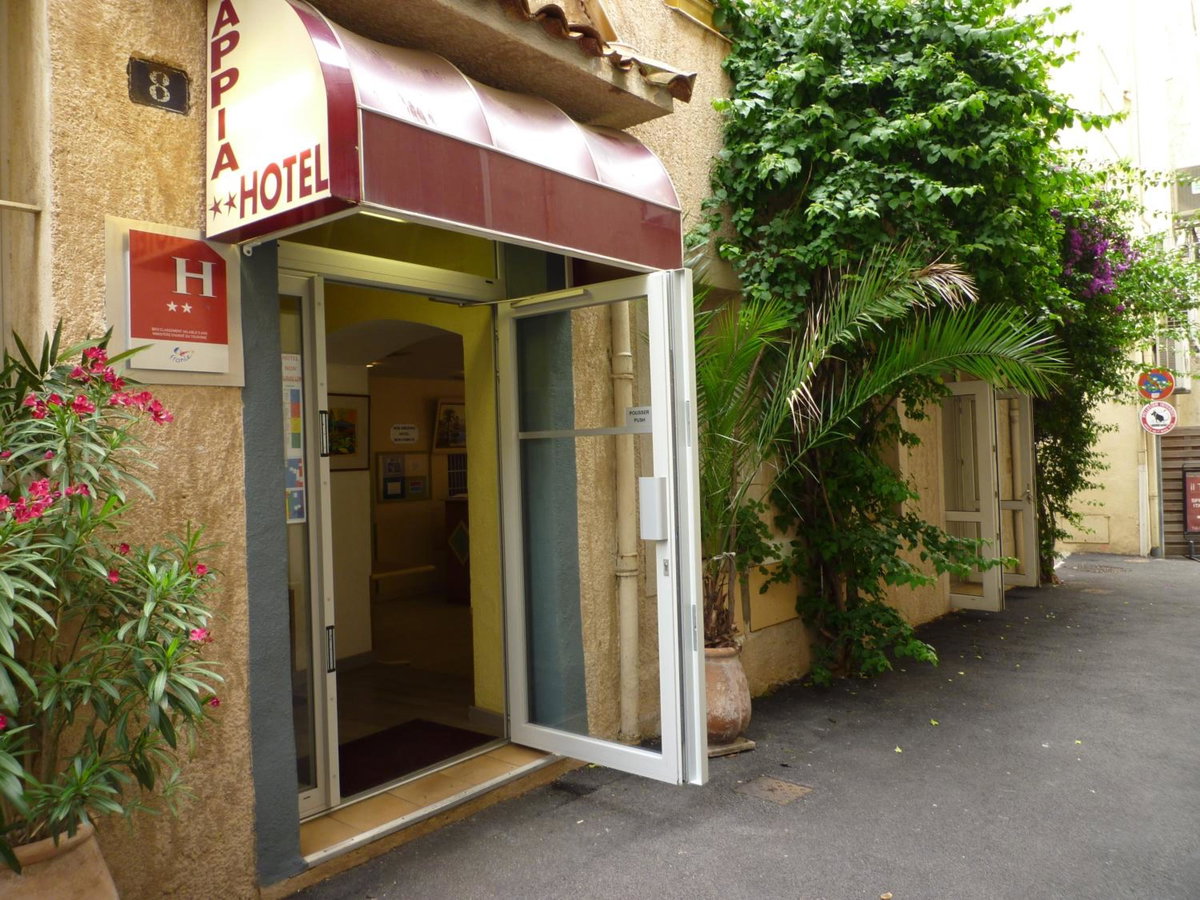 Appia Hotel, Frankreich