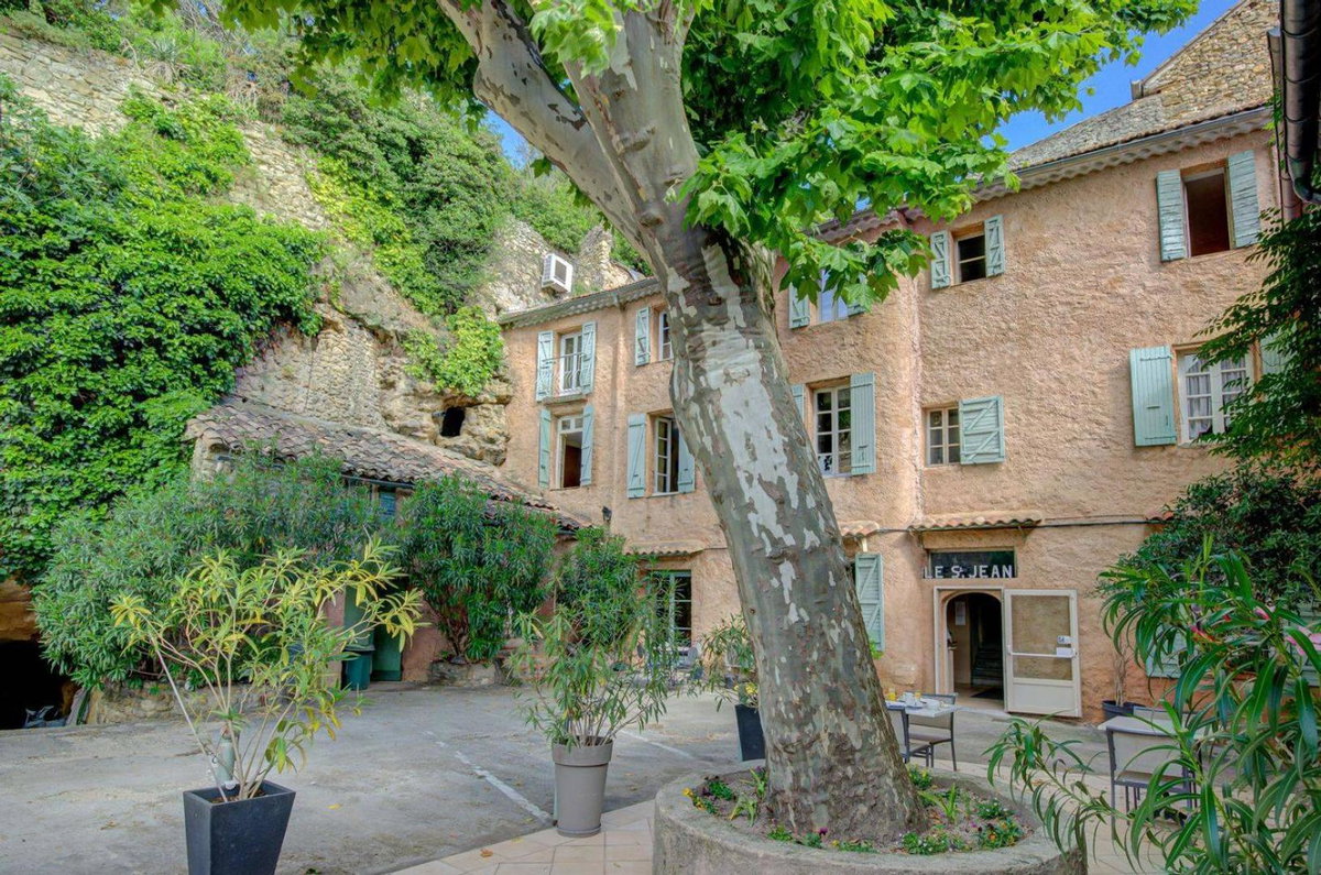 Hôtel Saint Jean, France