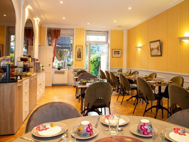 Hotel des Dauphins, Bourgoin, France