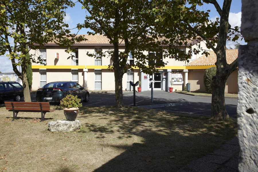 Contact Hotel Atoll, Niort, France