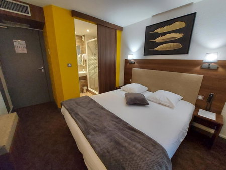Contact Hotel Atoll, Niort, France