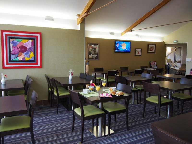 Contact Hotel Atoll, Niort, France