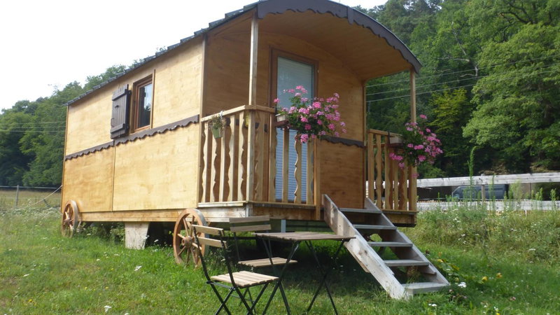 Roulottes Django et Bella, Gueberschwihr, France