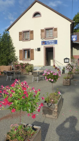 Roulottes Django et Bella, Gueberschwihr, France