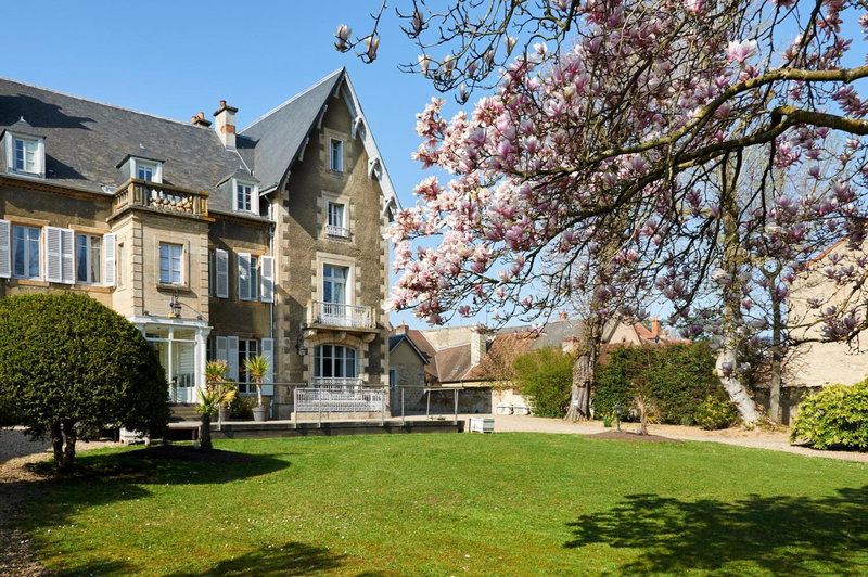Le Clos De Bourgogne, Moulins, France