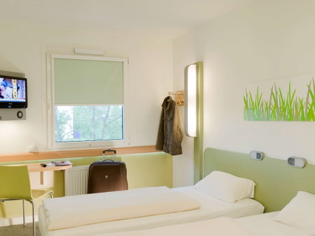 Ibis Budget Orléans Sud Co’met, Orléans, France