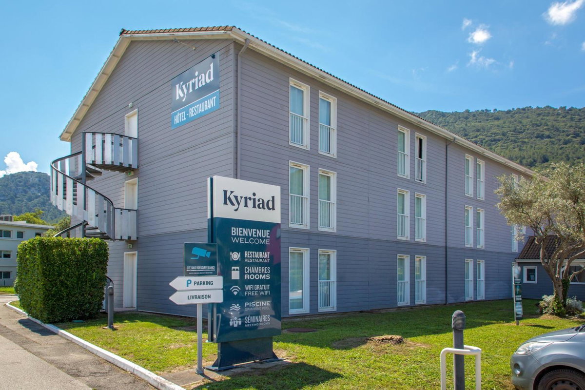 ibis Styles Aubagne Gemenos, France
