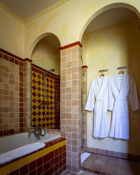 Hotel Restaurant Le Centenaire, Les Eyzies-de-Tayac, France