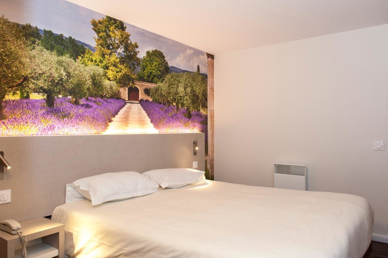 Brit Hotel Avignon Sud Le Calendal, Avignon, France