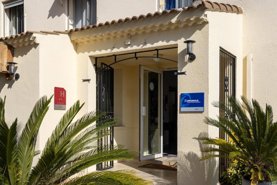 The Originals City, Hôtel Azur, Fos-sur-Mer, Fos-sur-Mer, France