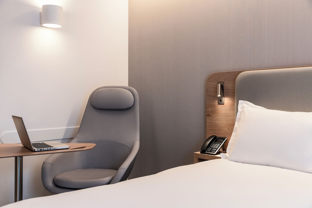 Holiday Inn Express and Suites Reims Rives De Vesle by IHG, France