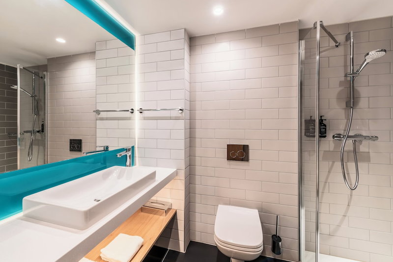 Holiday Inn Express and Suites Reims Rives De Vesle by IHG, Reims, France