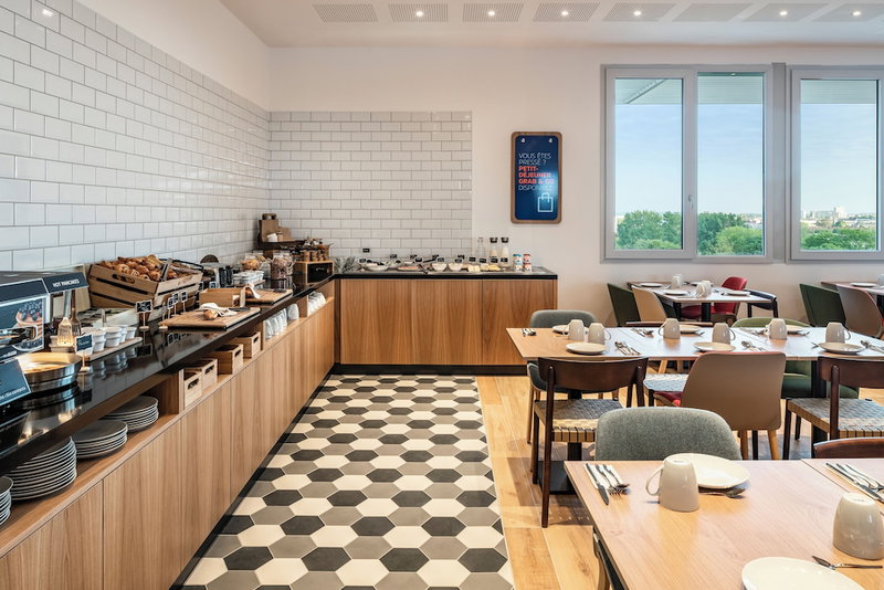 Holiday Inn Express and Suites Reims Rives De Vesle by IHG, Reims, France