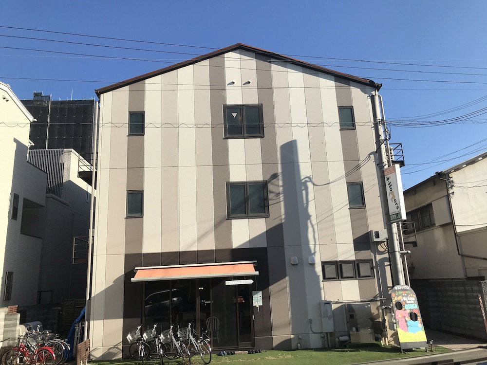 J-Hoppers Osaka Universal - Hostel, Japan