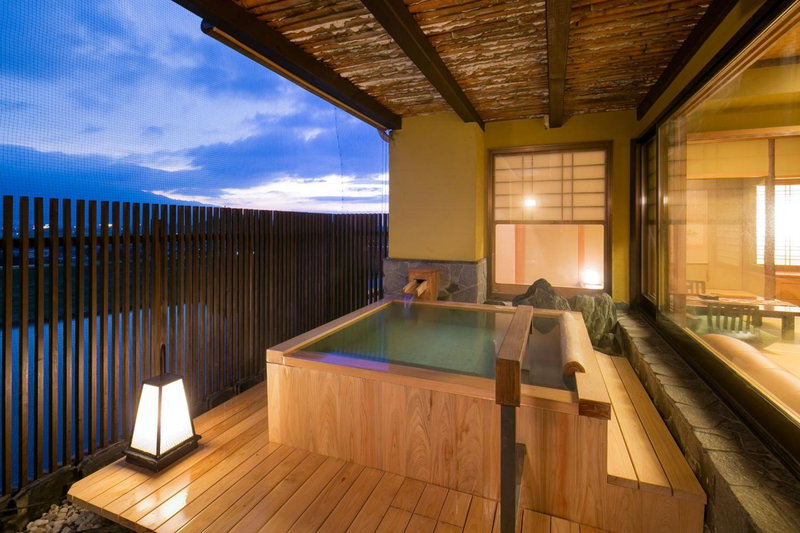 Roppokan, Asakura, Japan