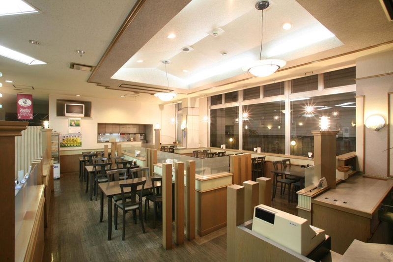 Tendo Central Hotel, Tendo, Japan