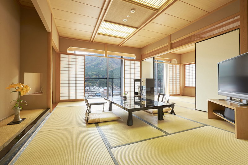 Kinugawa Onsen Sanraku, Nikko, Japan