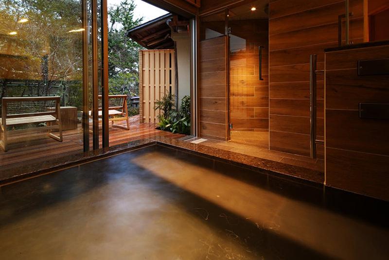 SHOUROTEI, a Luxury Seaside Retreat, Miyazu, Japan