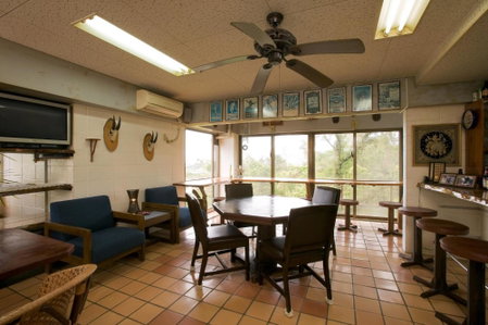 Surfside Bed & Breakfast, Onna, Japan