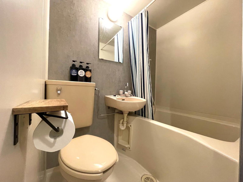 365BASE outdoor hostel, Hamamatsu, Japan