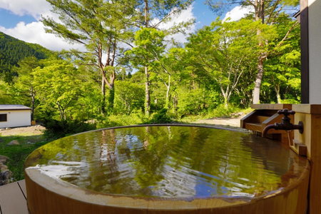 Yukemuri no Yado Inazumi Onsen, Yuzawa, Japan