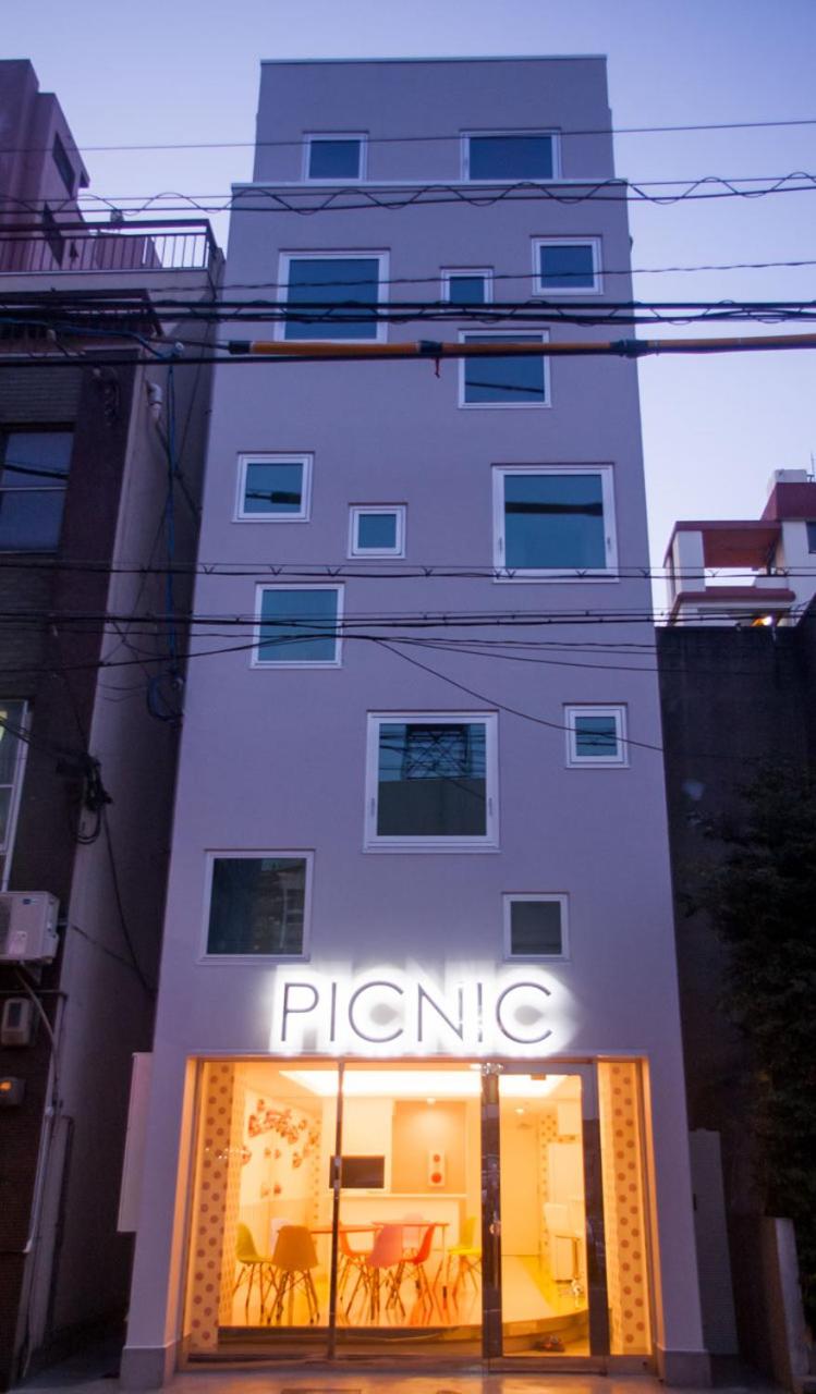 Picnic Hostel Osaka, Japan