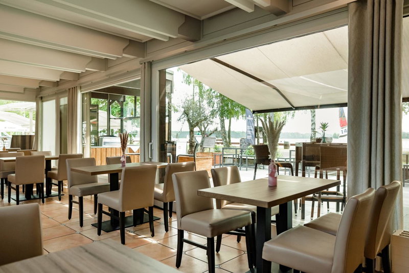 Seehotel am Tankumsee, Isenbüttel, Germany