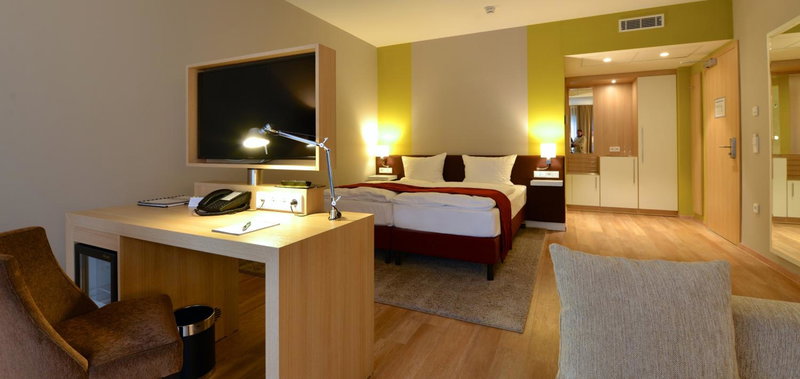 Weinhotel Kaisergarten, Alzey, Germany