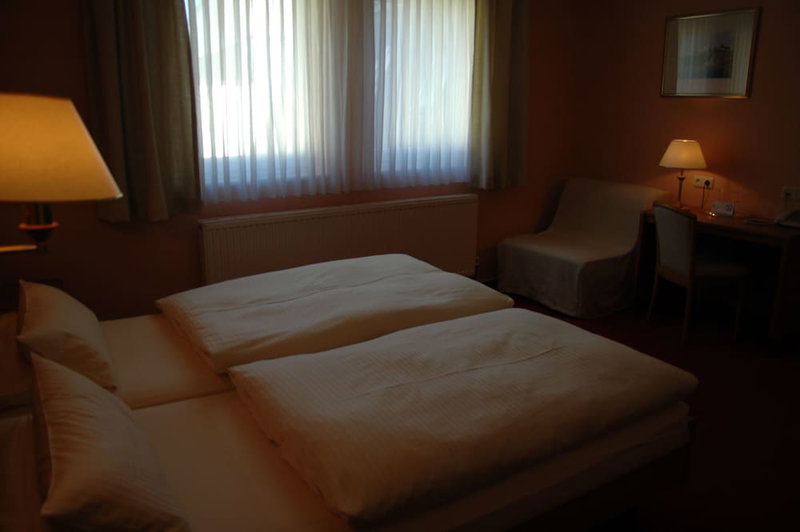 Hotel Zum Baeren, Ruedesheim am Rhein, Germany