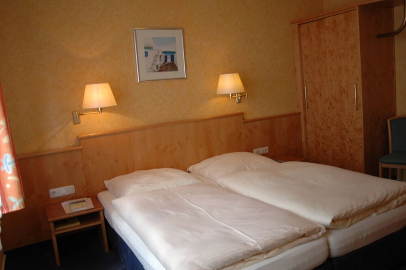 Hotel Zum Baeren, Ruedesheim am Rhein, Germany