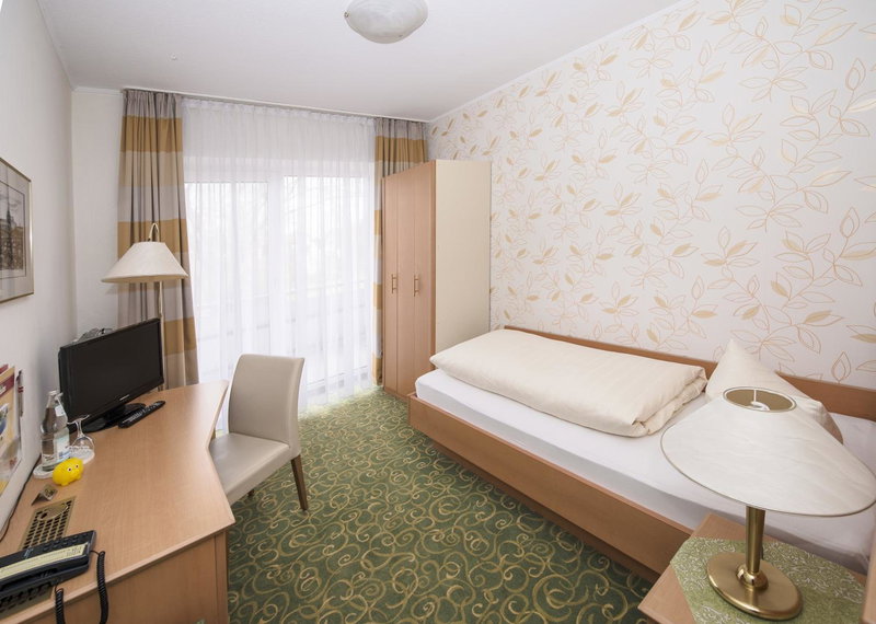 Land-gut-Hotel Rohdenburg, Lilienthal, Germany