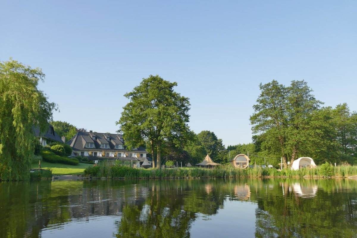 Hotel · Seehotel Töpferhaus, Alt Duvenstedt