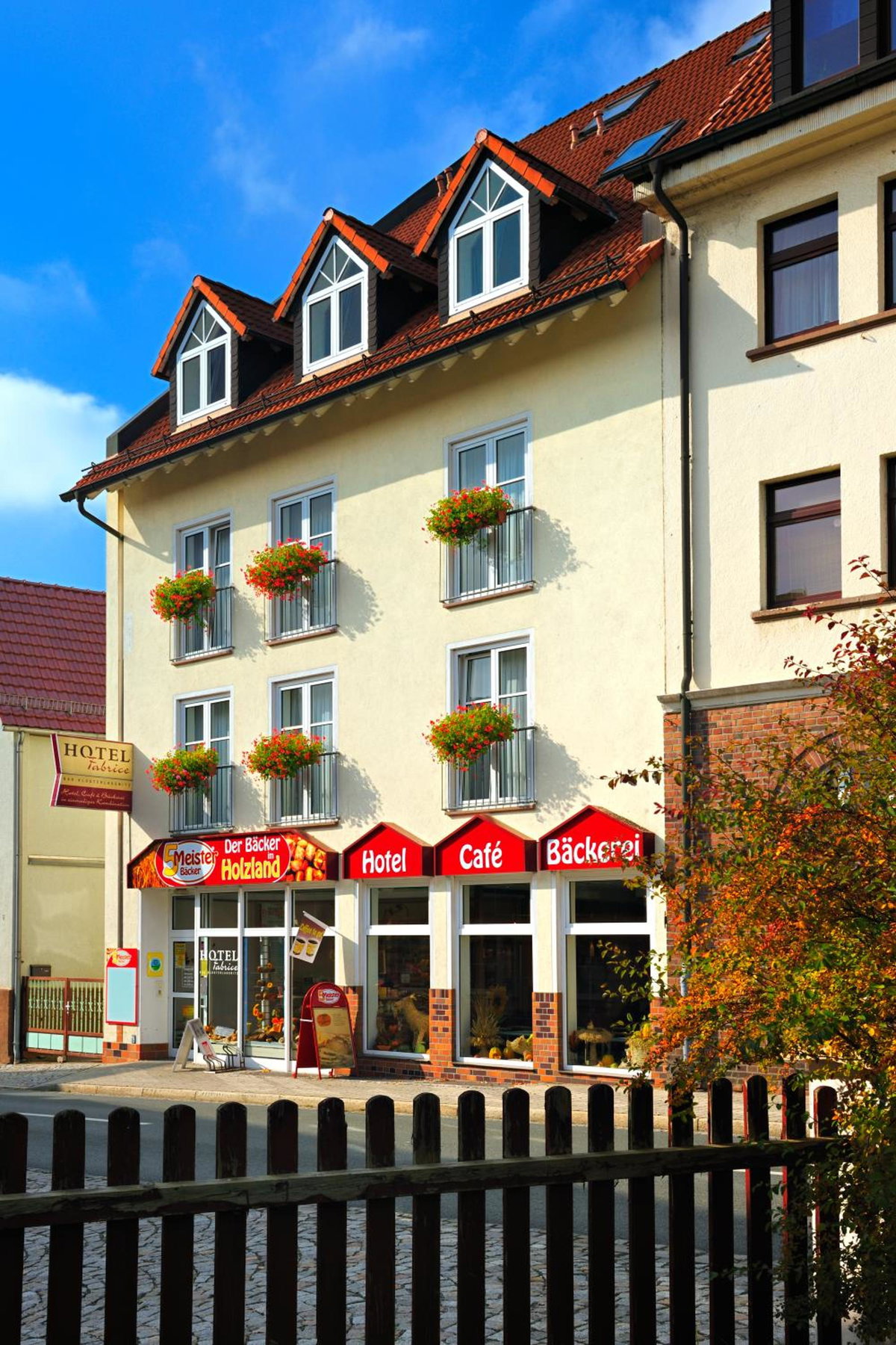 Hotel · Hotel Fabrice, Bad Klosterlausnitz