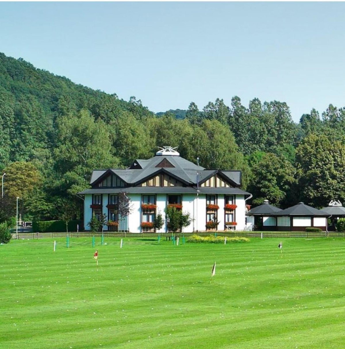 Hotel · Landhotel Naafs-Häuschen, Lohmar