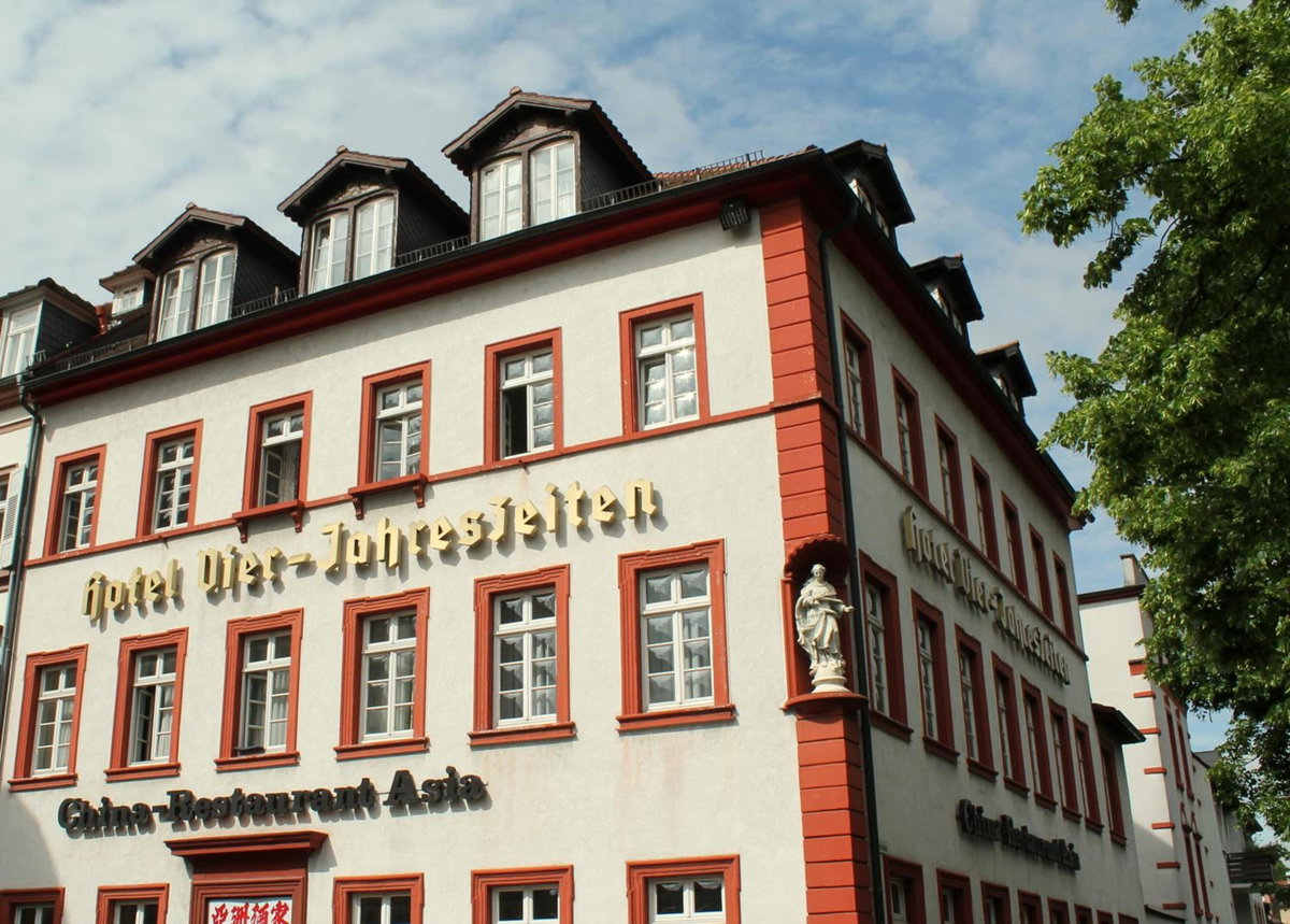 Vier Jahreszeiten, Deutschland