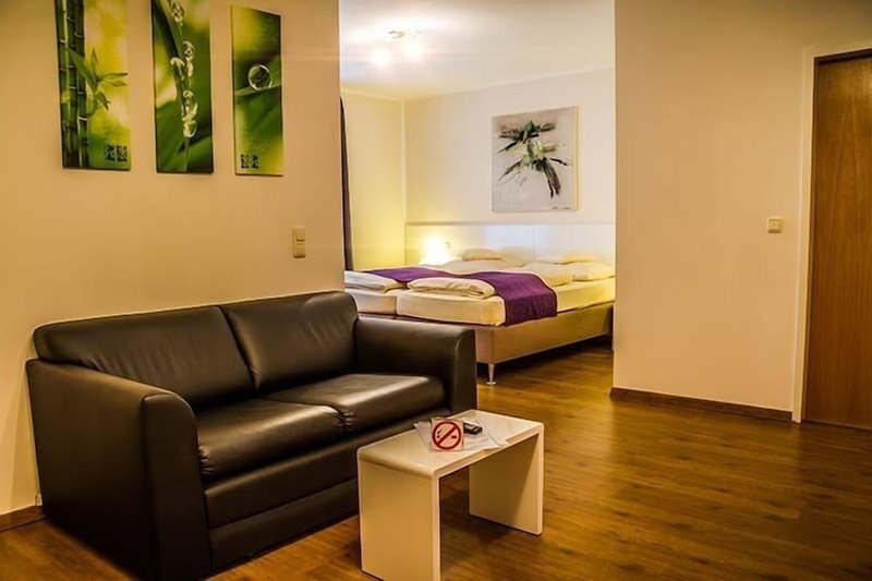 Hotel Waldlust B & B, Schwandorf, Germany