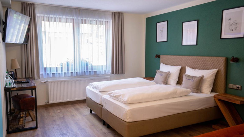 Hotel Gasthof zum Schwan, Steinsfeld, Germany