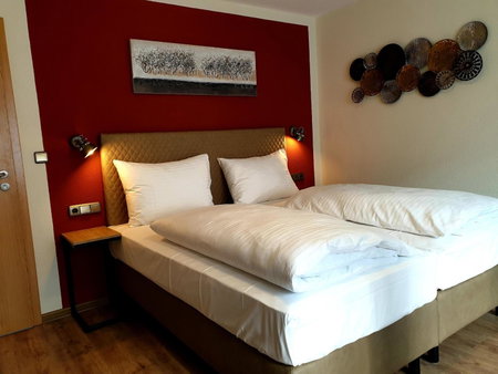 Hotel Gasthof zum Schwan, Steinsfeld, Germany
